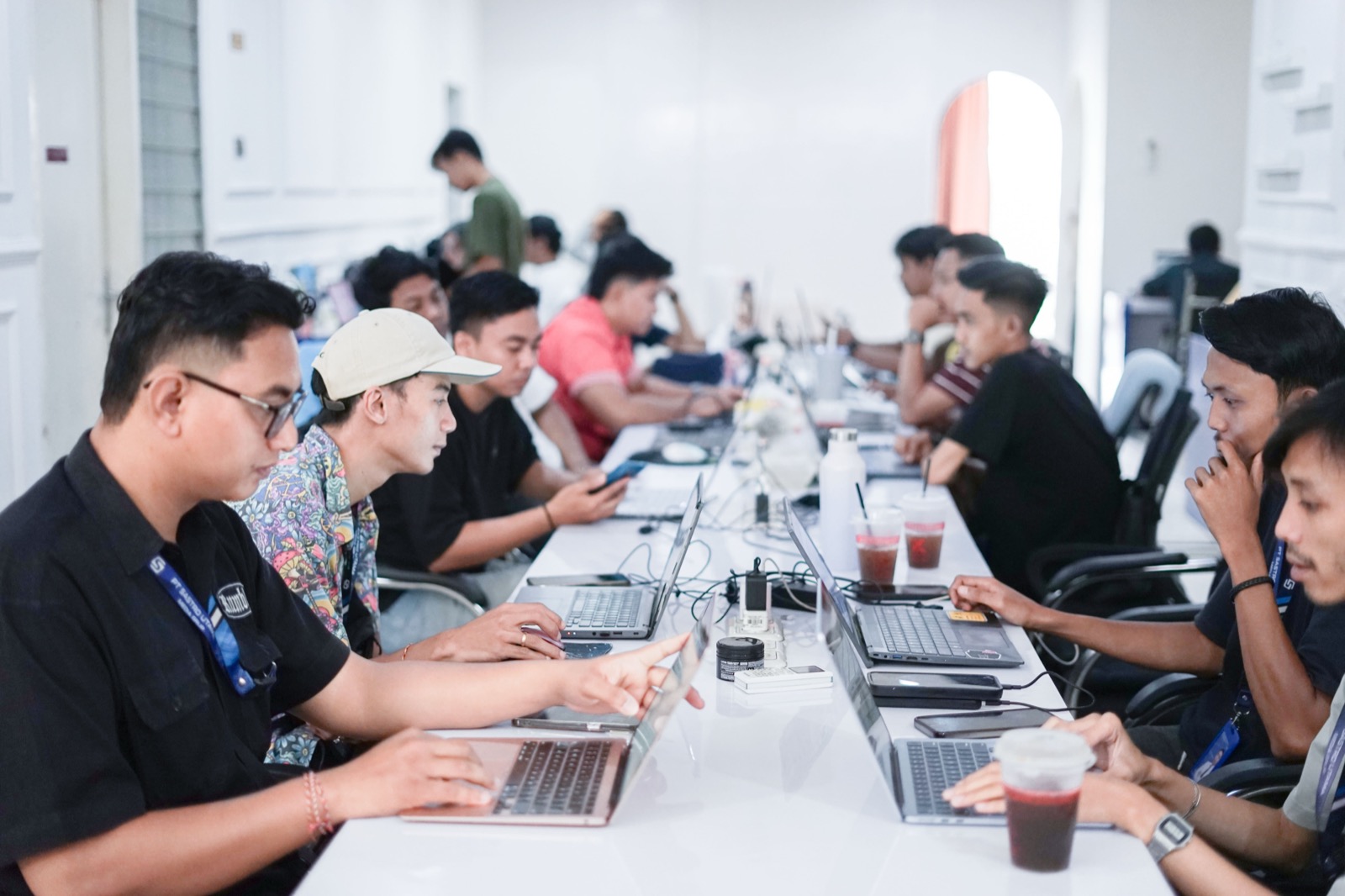 Ruang rapat kantor Sastro Grup